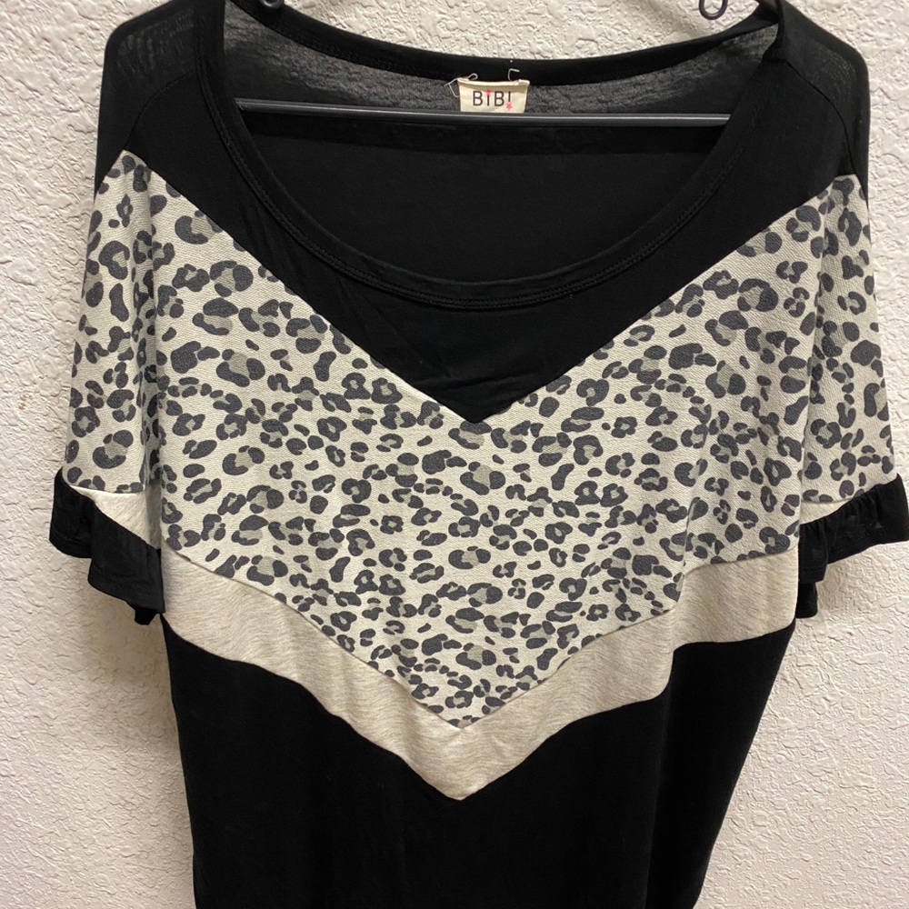 BiBi Ruffle Sleeve Shirt L